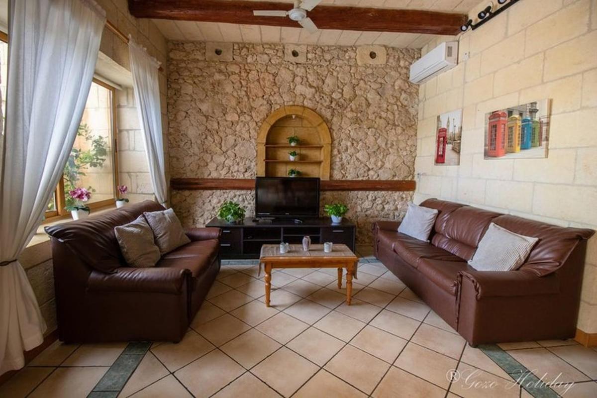 Hibiscus Bed & Breakfast Xaghra Luaran gambar